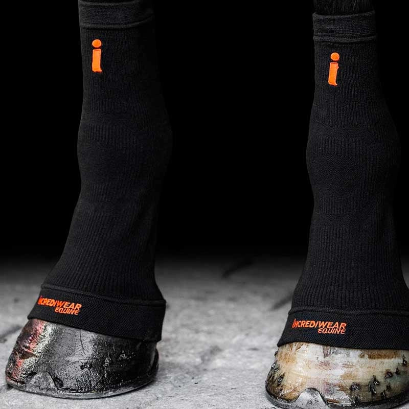incrediwear-equine-hovsok-sort-paa-hest