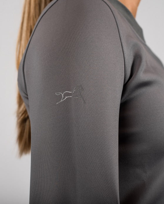 Penny_grey_sleeve2-558×696