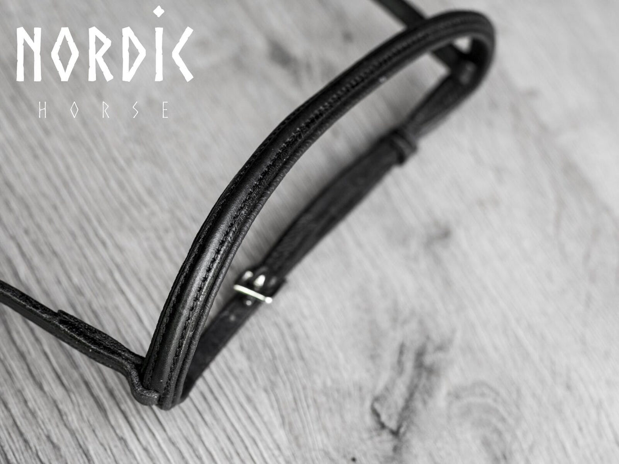 alm-nakkestykke-med-pandeband_36