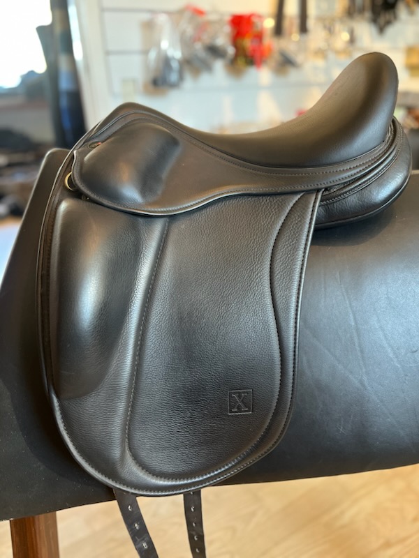 Eques X 17" uldstoppet, flot let brugt