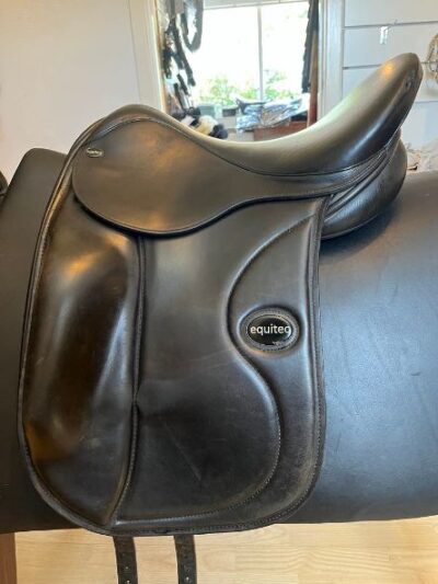 Equitec Expert 17" fin stand